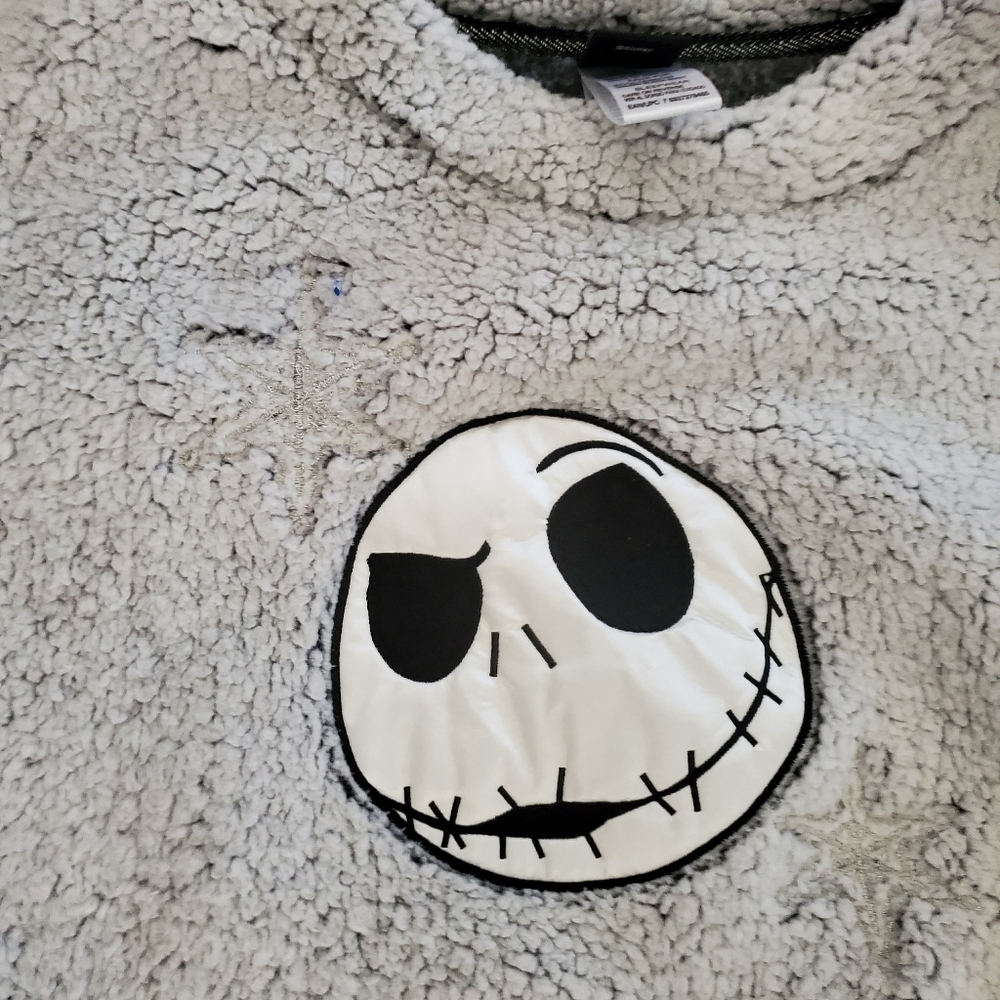 Sweater - Picture 2 of 3